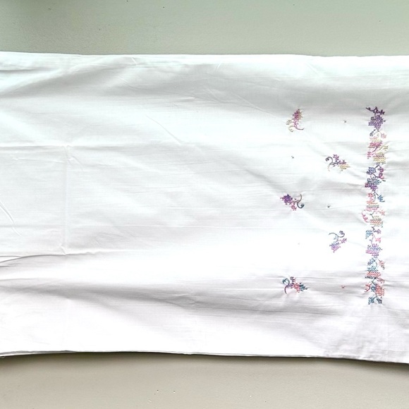 (2) VINTAGE pillowcases with multicolor embroidery and...